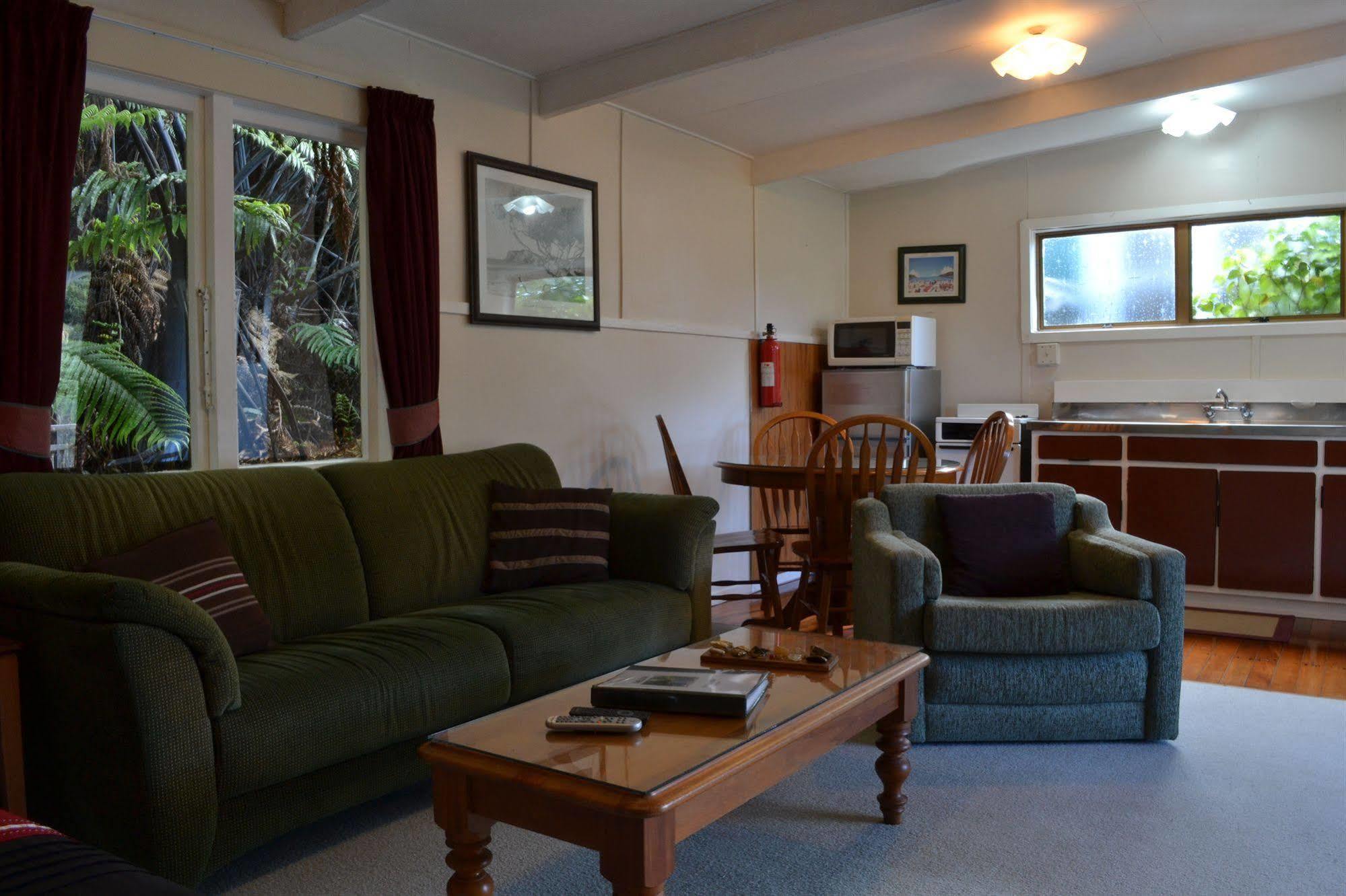 Te Mata Lodge Tapu Extérieur photo